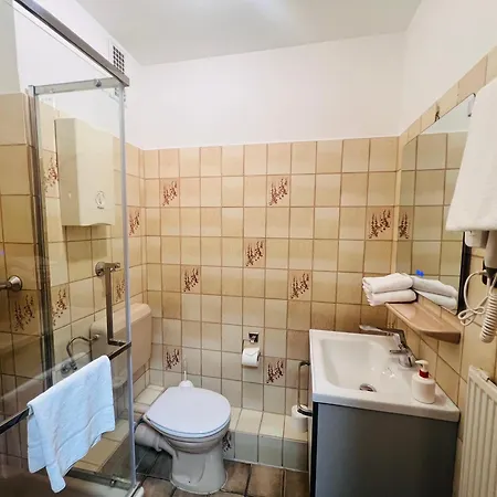 Am Flughafen Hotel 3*