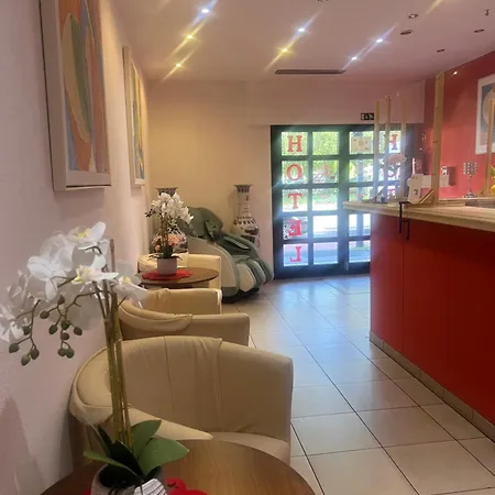 Am Flughafen Hotel