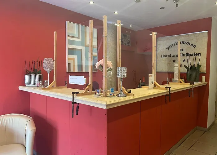 Am Flughafen 3* Köln